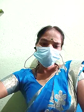 Snapshot of anusiya01 chatting on 11-23-25, 09:31 anusiya01 online show from 11-23-25, 09:31