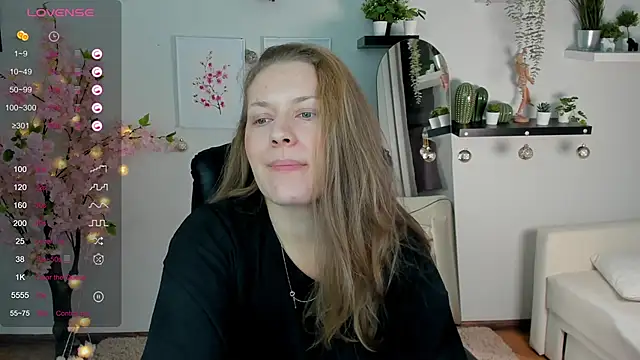 Snapshot of Ariell_Margot_ chatting on 01-04-25, 06:30 Ariell Margot online show from 01-04-25, 06:30