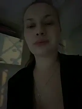 Snapshot of Ariell_Margot_ chatting on 03-09-25, 10:19 Ariell Margot online show from 03-09-25, 10:19