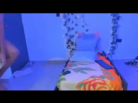 Snapshot of Cataleya19__ chatting on 10-15-25, 10:48 Cataleya19 online show from 10-15-25, 10:48