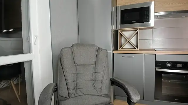 cutegirlonline29 online show from 03-27-26, 05:23