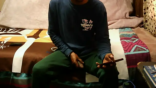 Snapshot of RGTM75 chatting on 09-10-25, 06:57 RGTM75 online show from 09-10-25, 06:57