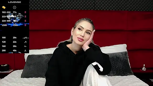 MinnieMe online show from 09-27-25, 06:46