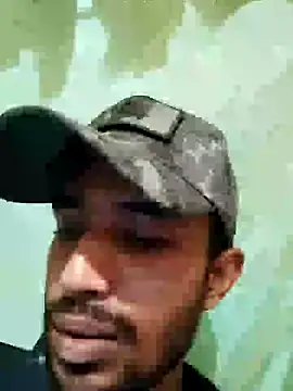 Snapshot of MDROBEL007 chatting on 12-27-24, 06:20 MDROBEL007 online show from 12-27-24, 06:20