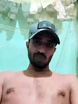 Snapshot of MDROBEL007 chatting on 12-28-24, 12:24 MDROBEL007 online show from 12-28-24, 12:24