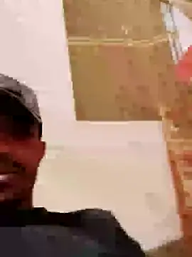 Snapshot of MDROBEL007 chatting on 01-03-25, 02:10 MDROBEL007 online show from 01-03-25, 02:10