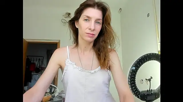 Snapshot of YourSuperModel chatting on 07-20-26, 08:06 YourSuperModel online show from 07-20-26, 08:06