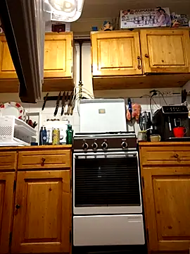 intx800 online show from 12-18-24, 03:15