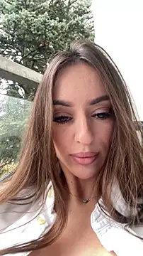 Snapshot of tina_akira chatting on 11-03-25, 11:11 tina akira online show from 11-03-25, 11:11