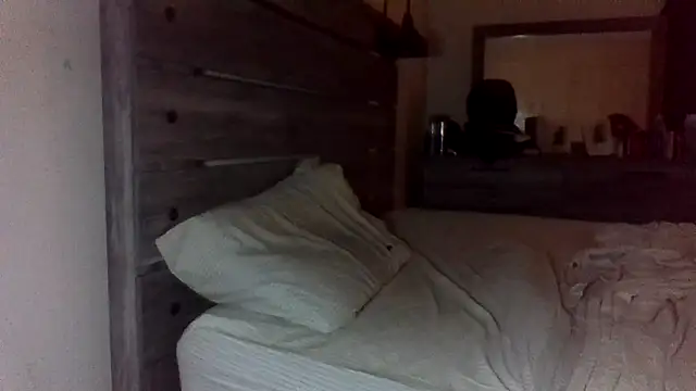 Snapshot of Mcoleman4642 chatting on 02-22-26, 03:51 Mcoleman4642 online show from 02-22-26, 03:51