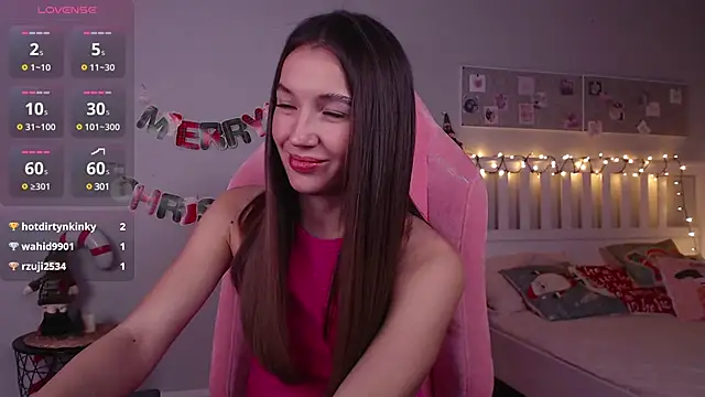 Bellla Haddid online show from 12-15-24, 03:45