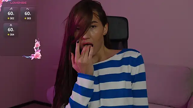 Bellla Haddid online show from 03-20-25, 01:37