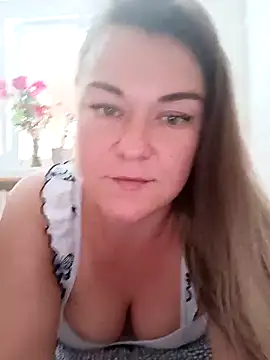 LunikaLunaX online show from 09-10-25, 09:20