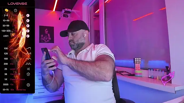 MAGABEAR077 online show from 04-06-26, 08:32