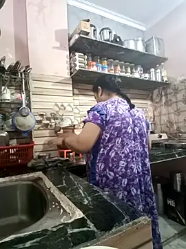 Kavya kapoor online show from 10-30-25, 02:57