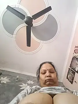 Kavya kapoor online show from 11-26-25, 05:19