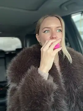 Devill Angel  online show from 01-09-26, 10:18