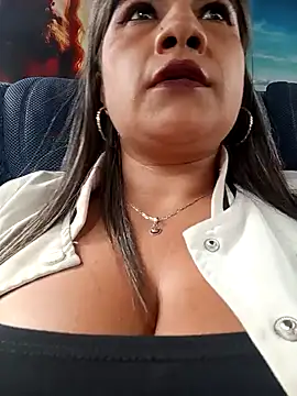 Hannahcandyy online show from 02-03-25, 06:07