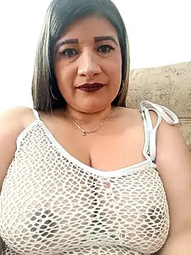 Hannahcandyy online show from 02-08-26, 03:37