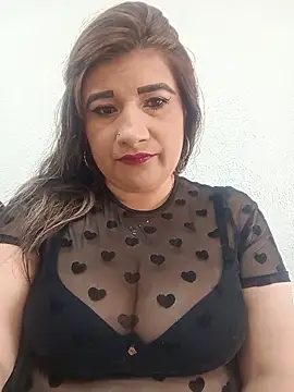 Hannahcandyy online show from 05-30-26, 04:48