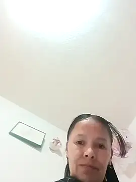 Snapshot of kahta_ardiente_sex chatting on 01-17-25, 04:26 kahta ardiente sex online show from 01-17-25, 04:26