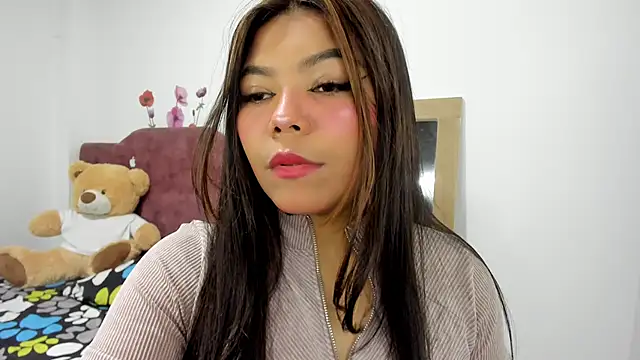 Snapshot of veky_saliva01 chatting on 12-20-24, 05:29 veky saliva01 online show from 12-20-24, 05:29