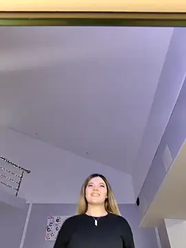 ZaraBloom online show from 02-26-26, 02:16