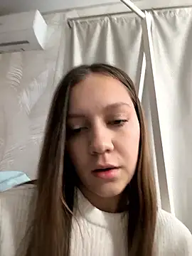 AliceBrayan online show from 01-13-26, 05:07