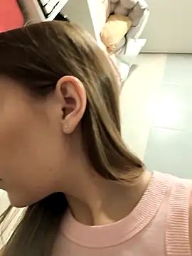 AliceBrayan online show from 02-06-26, 05:05