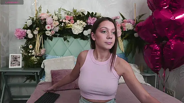 AliceBrayan online show from 02-19-26, 05:20