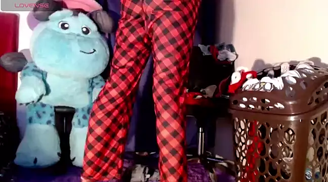 Snapshot of nicol_gill_ chatting on 02-04-25, 11:27 nicol gill online show from 02-04-25, 11:27