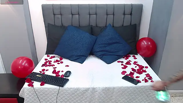 Venus medussa online show from 02-14-25, 07:54