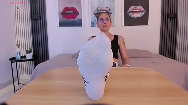 Angela donnato online show from 03-27-26, 03:56