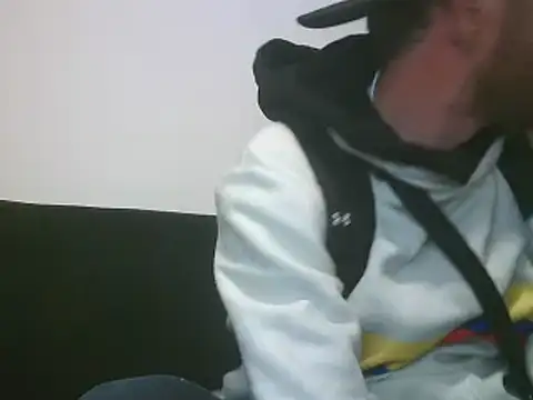 Snapshot of PocoLoco420 chatting on 05-09-26, 12:49 PocoLoco420 online show from 05-09-26, 12:49