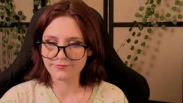 Diana Flower online show from 02-05-26, 10:42