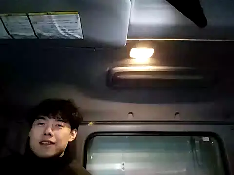 Snapshot of whitebriefboy chatting on 02-02-25, 02:24 whitebriefboy online show from 02-02-25, 02:24