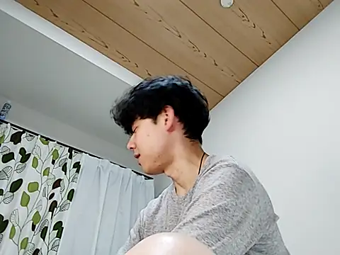 Snapshot of whitebriefboy chatting on 03-11-25, 05:35 whitebriefboy online show from 03-11-25, 05:35