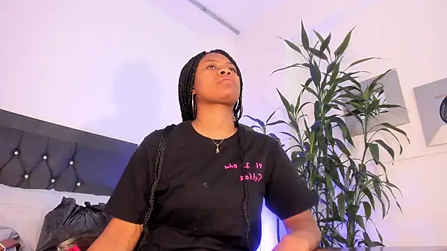 Snapshot of ebony_hot1 chatting on 03-21-25, 01:45 ebony hot1 online show from 03-21-25, 01:45