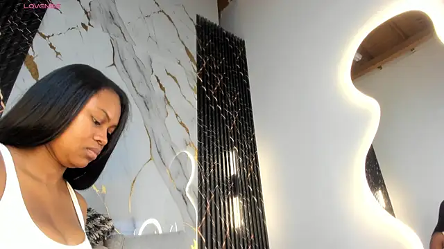 Snapshot of ebony_hot1 chatting on 11-04-25, 02:16 ebony hot1 online show from 11-04-25, 02:16