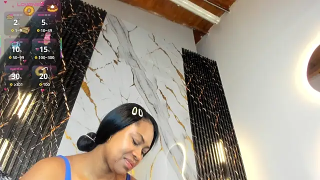 Snapshot of ebony_hot1 chatting on 11-19-25, 02:17 ebony hot1 online show from 11-19-25, 02:17