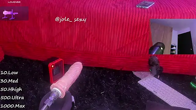 jolee   online show from 01-13-25, 06:16