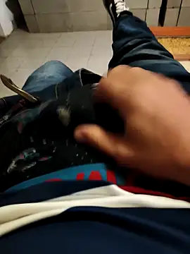 ReyDeCora online show from 11-06-25, 04:02