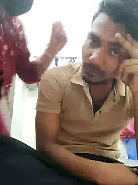 Snapshot of riya190 chatting on 12-26-24, 08:39 riya190 online show from 12-26-24, 08:39