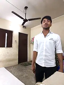 Snapshot of riya190 chatting on 02-26-25, 05:50 riya190 online show from 02-26-25, 05:50