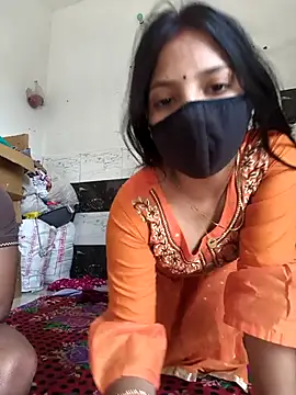 Snapshot of riya190 chatting on 10-26-25, 09:04 riya190 online show from 10-26-25, 09:04