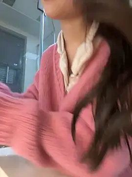 Snapshot of Sweet-Angel999 chatting on 12-26-24, 09:04 Sweet-Angel999 online show from 12-26-24, 09:04