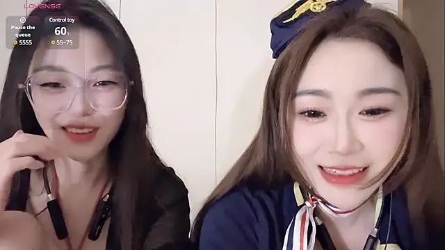 Snapshot of Sweet-Angel999 chatting on 01-03-25, 03:22 Sweet-Angel999 online show from 01-03-25, 03:22