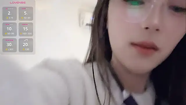 Snapshot of Sweet-Angel999 chatting on 02-14-25, 05:25 Sweet-Angel999 online show from 02-14-25, 05:25