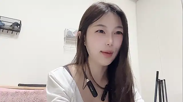 Sweet-Angel999 online show from 03-19-26, 03:38