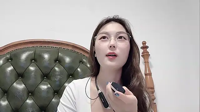 Sweet-Angel999 online show from 04-09-26, 03:06